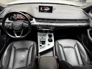 AUDI Q7 3.0 V6 TDI 272 quattro T-Tronic