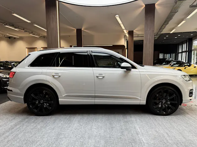 AUDI Q7 3.0 V6 TDI 272 quattro T-Tronic