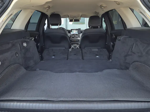 MERCEDES-BENZ C 350 e Avantgarde 7G-Tronic