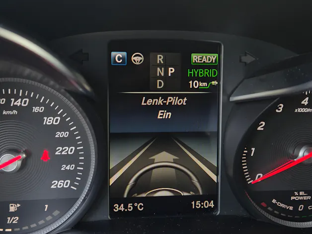 MERCEDES-BENZ C 350 e Avantgarde 7G-Tronic