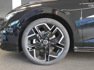 VW Golf 2.0 TSI R-Line DSG 4 Motion