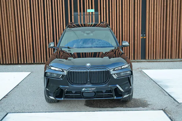 BMW X7 xDRIVE 48V 40i M SPORT PRO BLACK CARBON STEPTRONIC l 380 PS