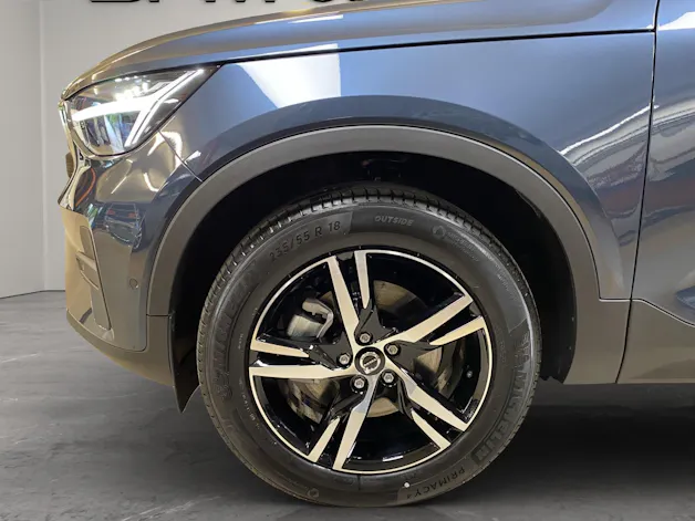 VOLVO XC40 B3 Benzin Mild Hybrid Core DCT