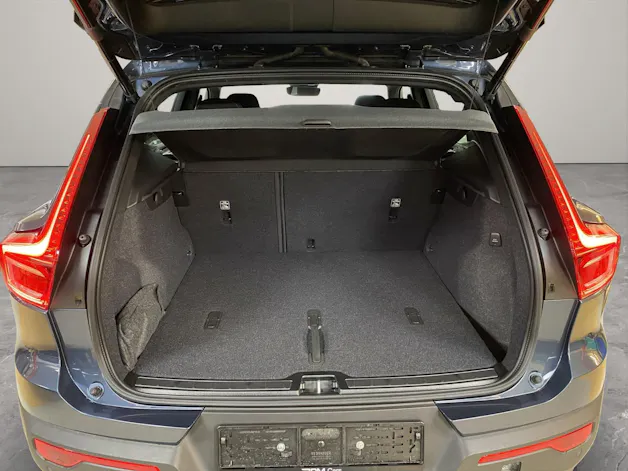 VOLVO XC40 B3 Benzin Mild Hybrid Core DCT
