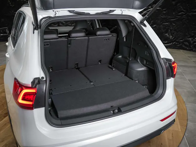 SEAT Tarraco 2.0 TDI CR FR 4Drive DSG *7 Sitze*Panorama*Beats*