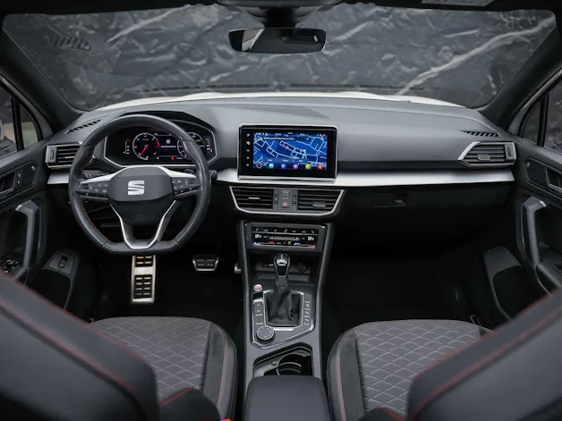 SEAT Tarraco 2.0 TDI CR FR 4Drive DSG *7 Sitze*Panorama*Beats*