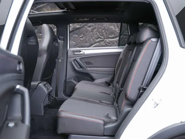 SEAT Tarraco 2.0 TDI CR FR 4Drive DSG *7 Sitze*Panorama*Beats*