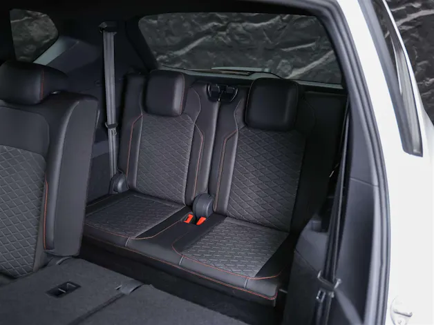 SEAT Tarraco 2.0 TDI CR FR 4Drive DSG *7 Sitze*Panorama*Beats*