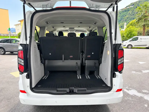FORD Tourneo Bus 340 L1H1 PHEV Titanium