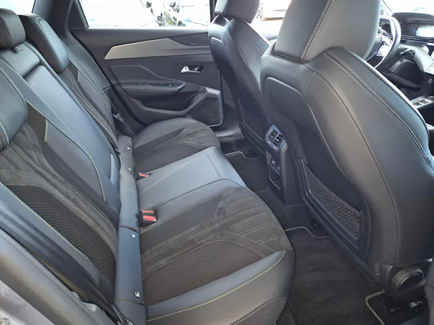 PEUGEOT 308 SW 1.6 PHEV 180 GT