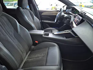 PEUGEOT 308 SW 1.6 PHEV 180 GT
