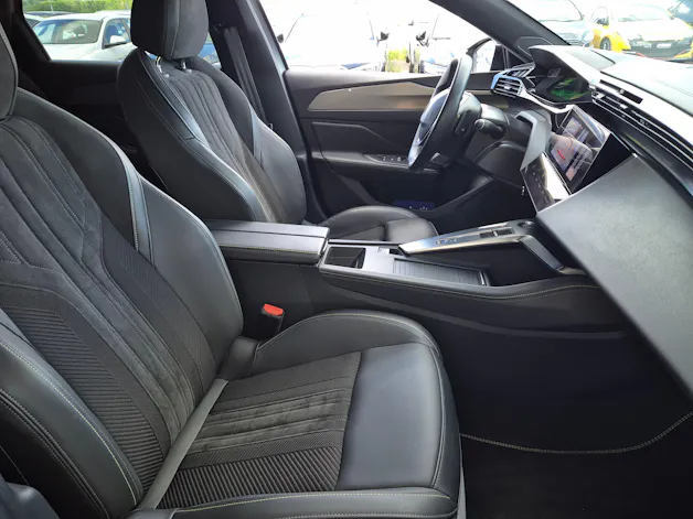 PEUGEOT 308 SW 1.6 PHEV 180 GT