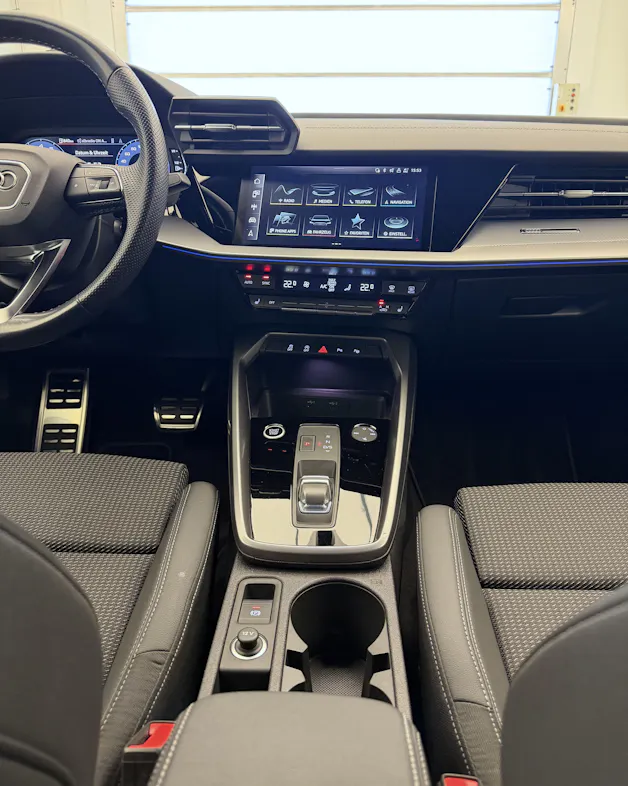 AUDI A3 Sportback 35 TFSI Attraction S-tronic