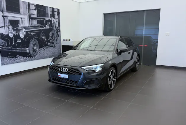 AUDI A3 Sportback 35 TFSI Attraction S-tronic