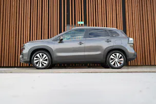 Suzuki S-CROSS 1.5 COMPACT TOP HYBRID l 116 PS