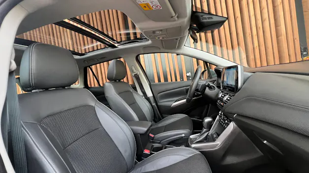 Suzuki S-CROSS 1.5 COMPACT TOP HYBRID l 116 PS