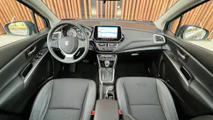 Suzuki S-CROSS 1.5 COMPACT TOP HYBRID l 116 PS