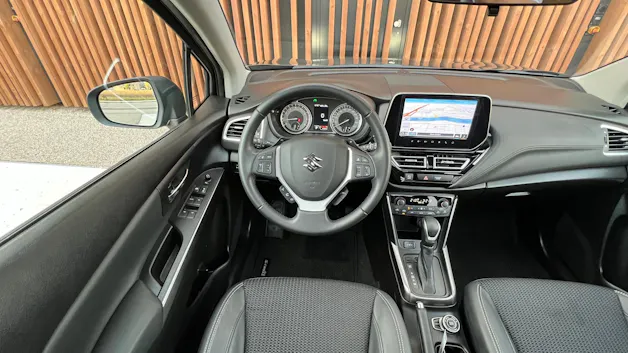 Suzuki S-CROSS 1.5 COMPACT TOP HYBRID l 116 PS