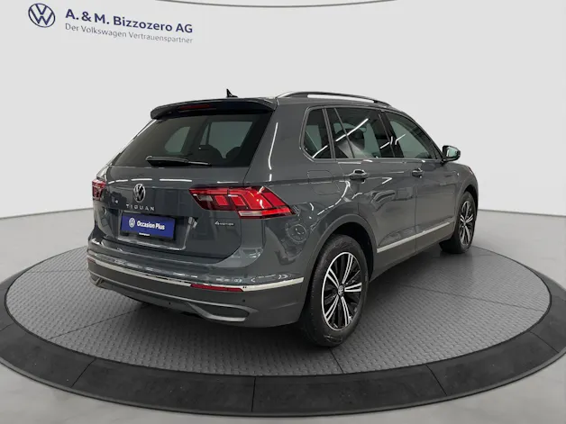 VW Tiguan 2.0TSI Life 4Motion DSG