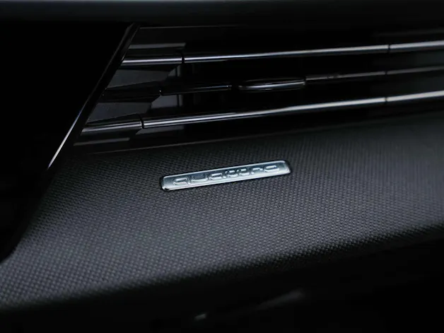 AUDI S3 Sportback TFSI quattro S-tronic*19"Felgen*Werksgarantie*Matrix-LED*Assistenten*