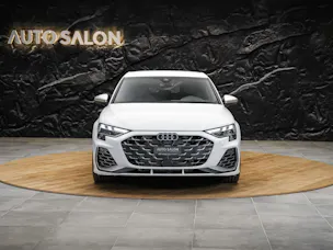 AUDI S3 Sportback TFSI quattro S-tronic*19"Felgen*Werksgarantie*Matrix-LED*Assistenten*