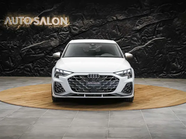 AUDI S3 Sportback TFSI quattro S-tronic*19"Felgen*Werksgarantie*Matrix-LED*Assistenten*