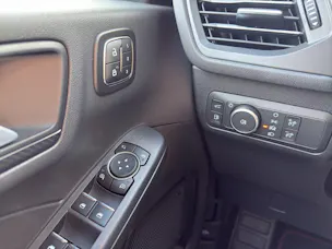 FORD Kuga 2.5 Plug-in Hybrid ST-Line X Black&White Ed.