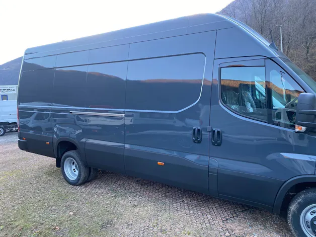 IVECO 35 C 18H A8 V