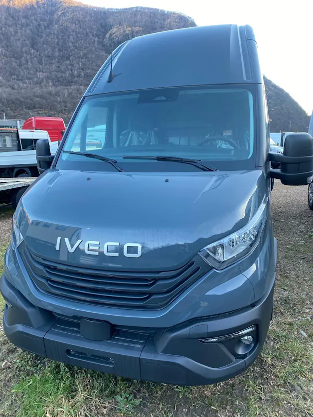 IVECO 35 C 18H A8 V