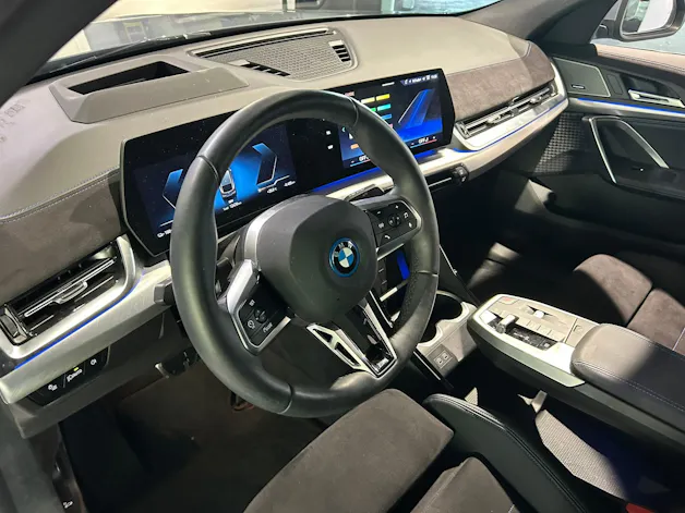 BMW iX2 xDrive 30 Edition M Sport