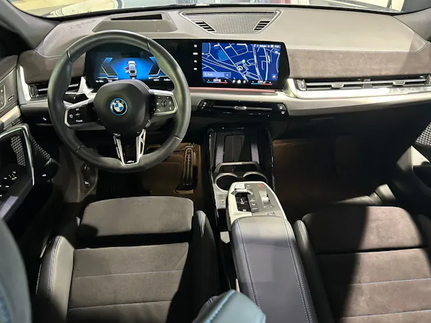 BMW iX2 xDrive 30 Edition M Sport
