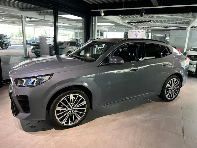 BMW iX2 xDrive 30 Edition M Sport