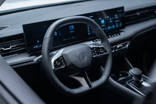 MG HS 1.5 T PHEV Luxury / 360°Kamera / el.Sitze / el.Heckklappe