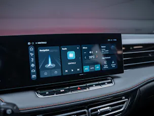 MG HS 1.5 T PHEV Luxury / 360°Kamera / el.Sitze / el.Heckklappe