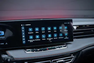 MG HS 1.5 T PHEV Luxury / 360°Kamera / el.Sitze / el.Heckklappe