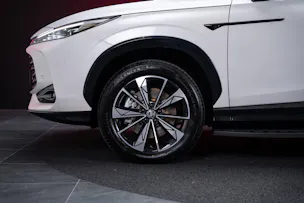 MG HS 1.5 T PHEV Luxury / 360°Kamera / el.Sitze / el.Heckklappe