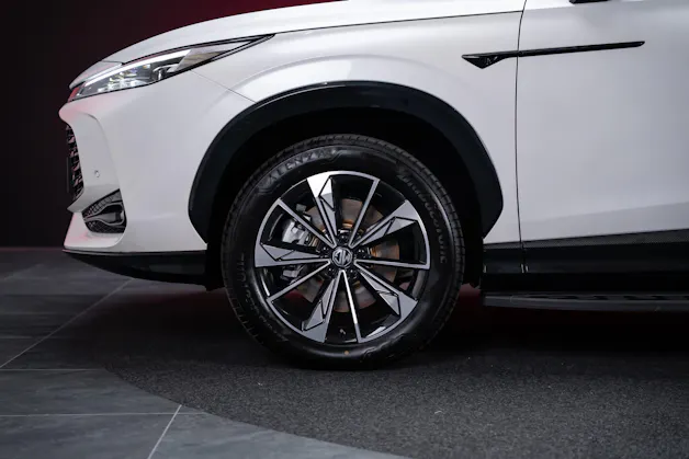 MG HS 1.5 T PHEV Luxury / 360°Kamera / el.Sitze / el.Heckklappe