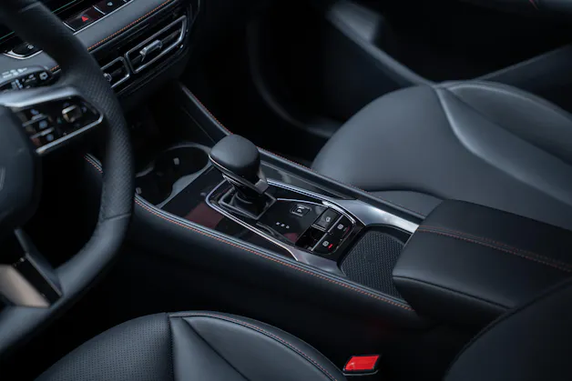 MG HS 1.5 T PHEV Luxury / 360°Kamera / el.Sitze / el.Heckklappe