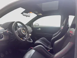 FIAT 595 1.4 16V Turbo Abarth Esseesse