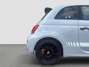 FIAT 595 1.4 16V Turbo Abarth Esseesse
