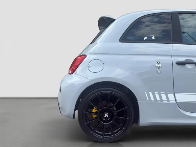 FIAT 595 1.4 16V Turbo Abarth Esseesse