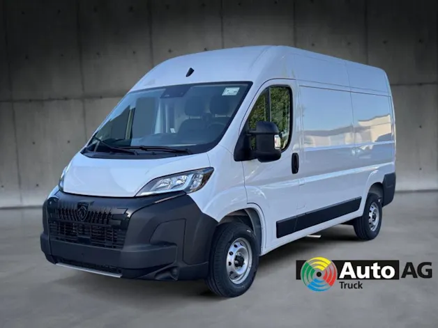 PEUGEOT Boxer 2.2 HDI 335 L2H2