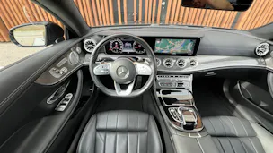 MERCEDES-BENZ E 450 COUPÉ AMG LINE BLACK 4 MATIC 9G-TRONIC l 367 PS