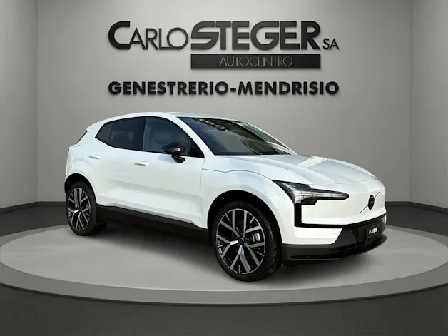 VOLVO EX30 P5 69 kWh Long Range Xcentric Black Edition43235