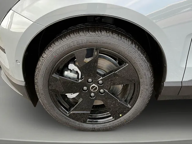 VOLVO EX30 P8 69 kWh AWD Xcentric Black Edition