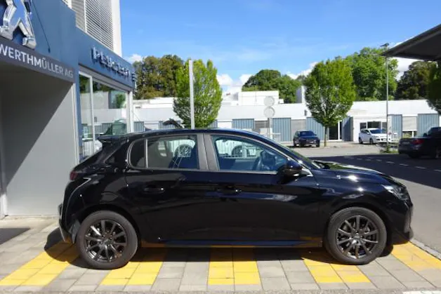PEUGEOT 208 1.2 PureT Act.P. EAT8