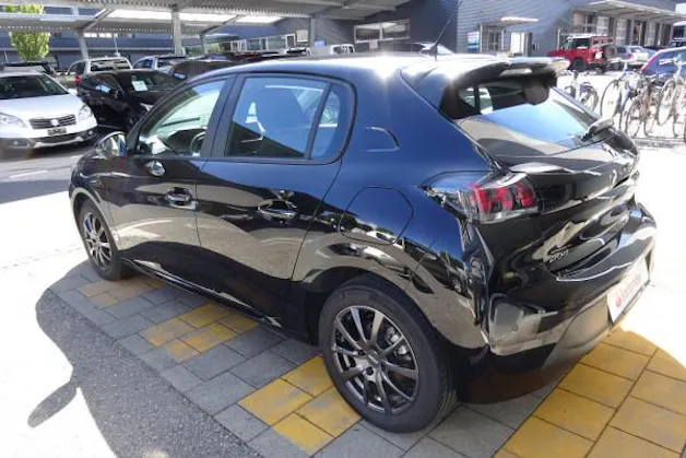 PEUGEOT 208 1.2 PureT Act.P. EAT8