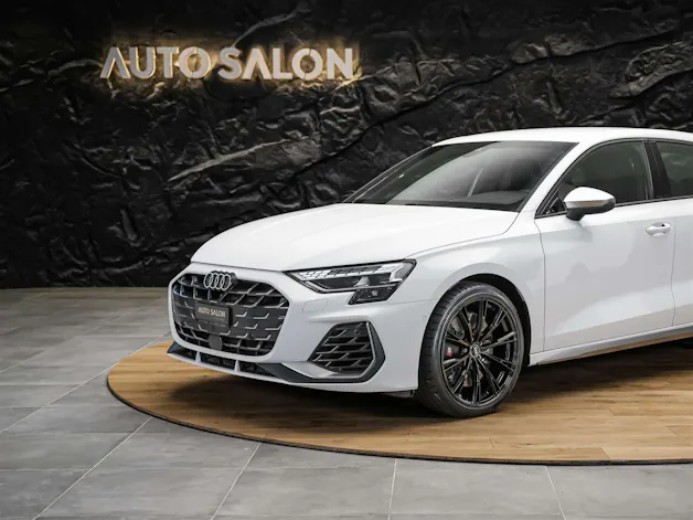 AUDI S3 Sportback TFSI quattro S-tronic*19"Felgen*Werksgarantie*Matrix-LED*Assistenten*