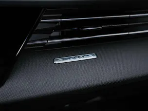 AUDI S3 Sportback TFSI quattro S-tronic*19"Felgen*Werksgarantie*Matrix-LED*Assistenten*