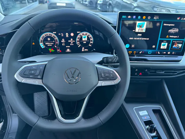 VW Golf 1.5 e TSI mHEV Basis DSG